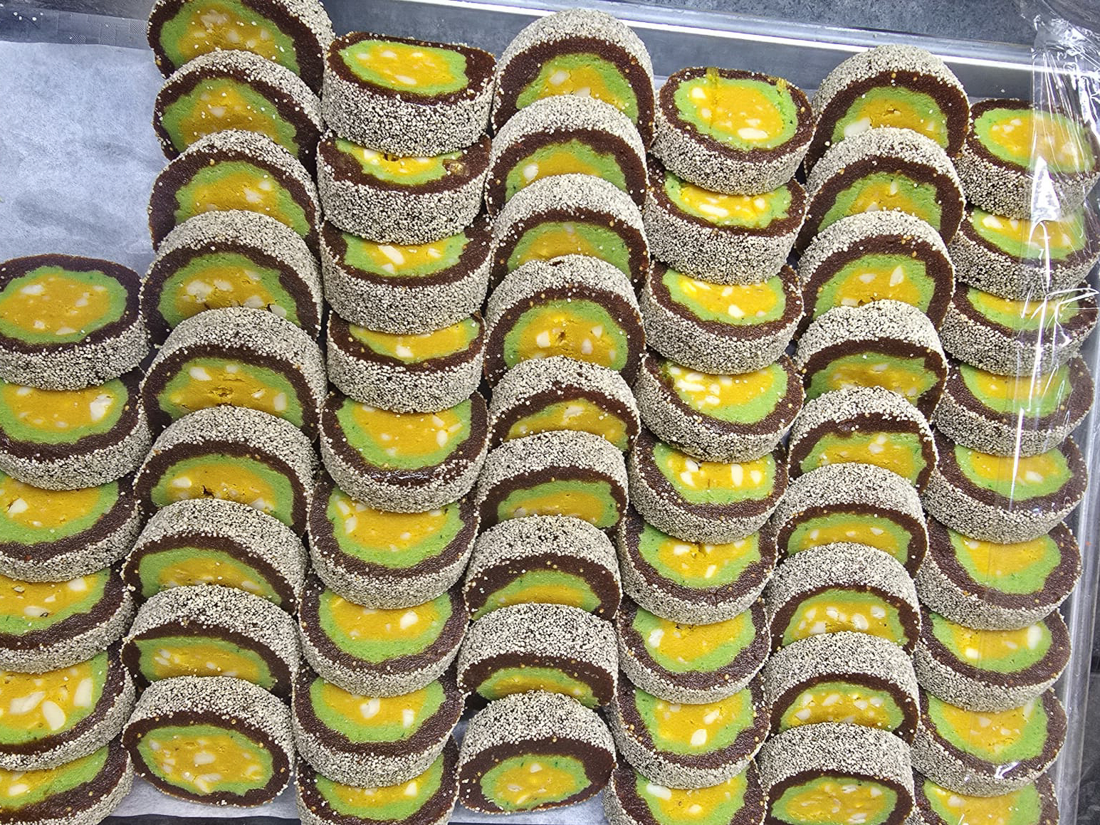 Kaju Anjeer Chakra